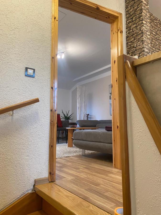 Unter Dem Dach Mit Parkplatz Apartment BRE Exterior photo